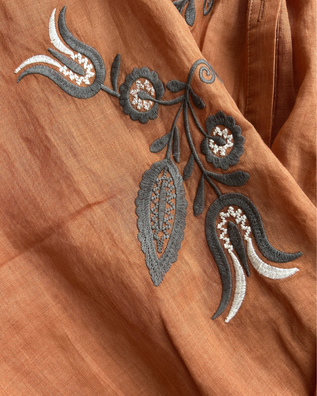 Floral Embroidered Ramie Blouse – 100% Natural Ramie Women's Top 2695#