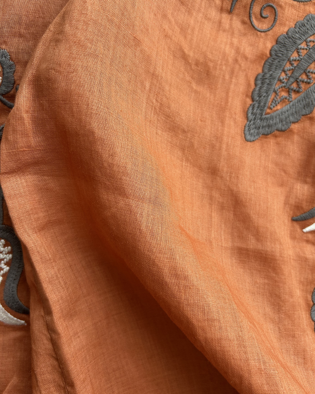 Floral Embroidered Ramie Blouse – 100% Natural Ramie Women's Top 2695#