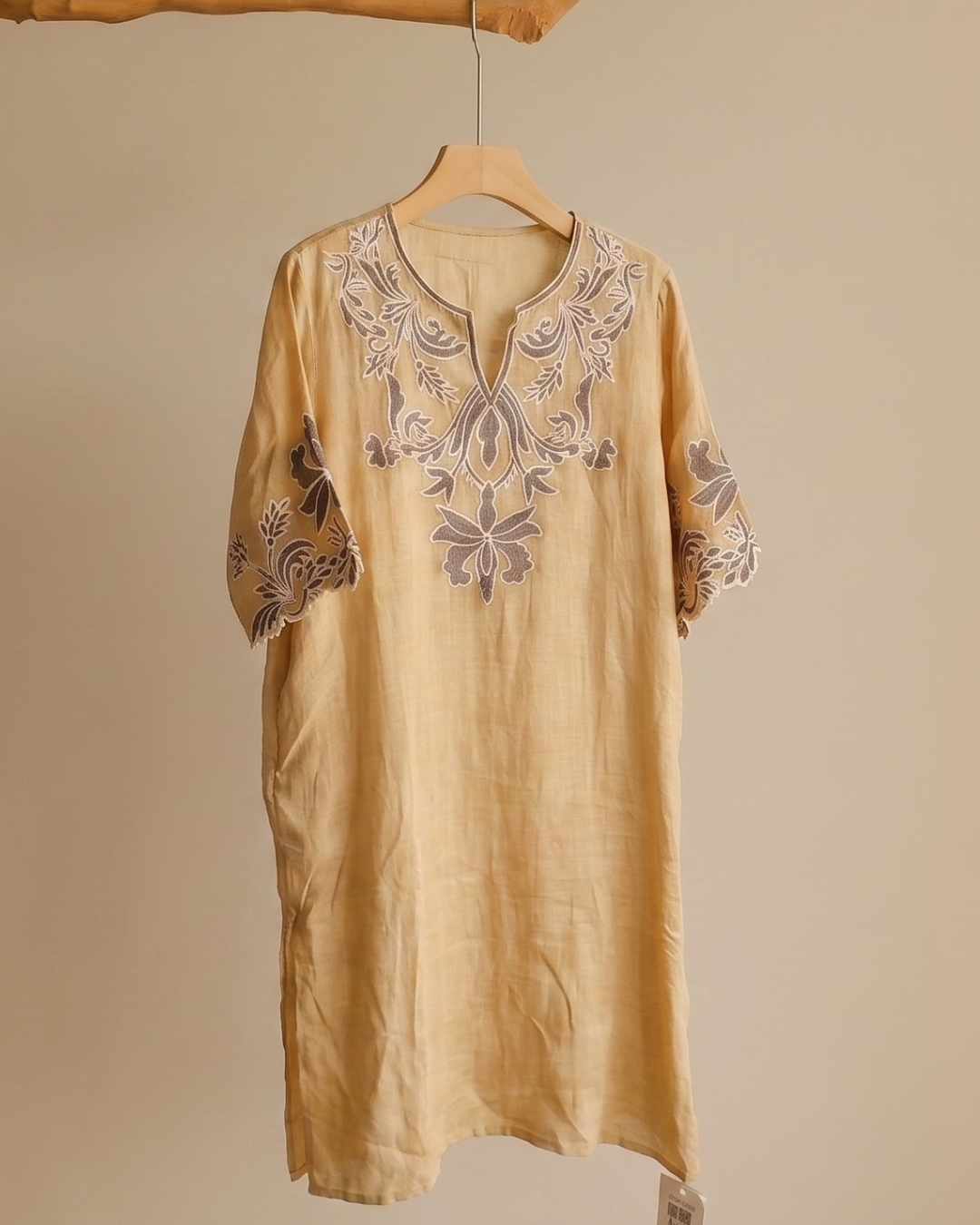 Bohemian Embroidered Ramie Dress | Floral V-Neck Short Sleeve Midi Dress | 100% Natural Ramie 2555#