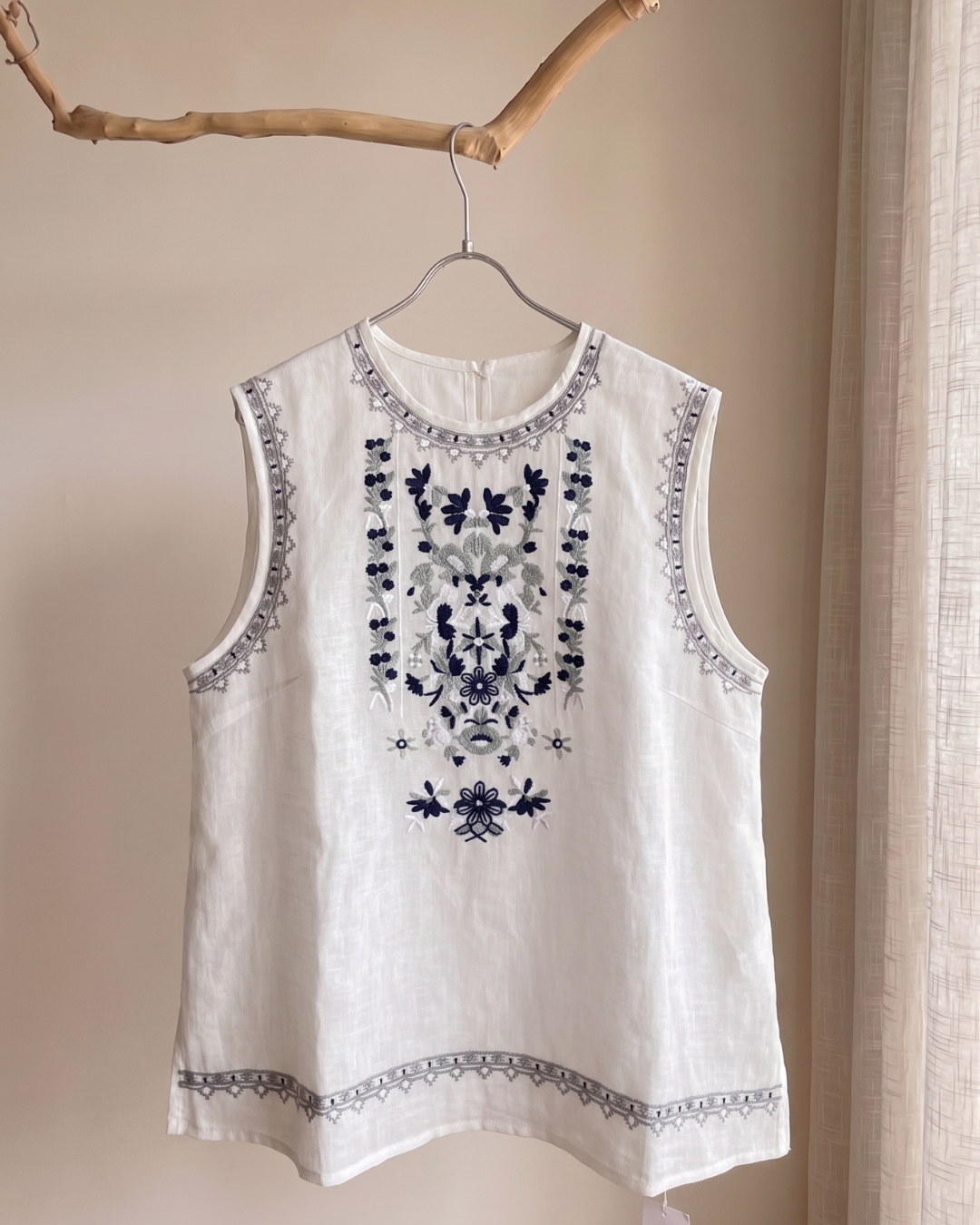 100% Ramie Floral Embroidered Sleeveless Top | Pink, Blue & White